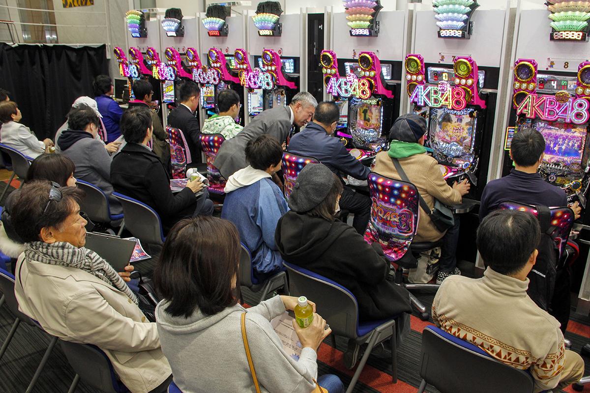 『ぱちんこAKB48ー3』導入前にファン満喫