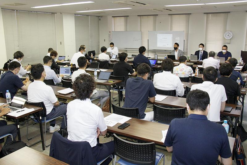 パチンコのインカレ開催で若年層の遊技参加へ