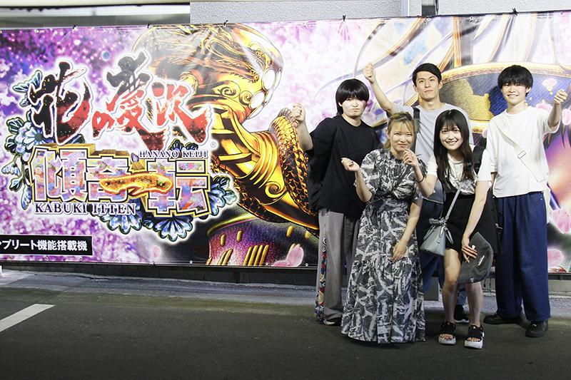 直営店で学生と開発者が意見交換|ニューギン×学遊連