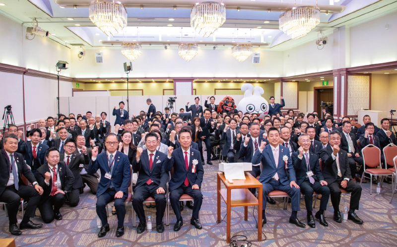 HKホールディングスが合同決起集会で新ビジョン発表|平成観光×MILLION Neoが本格融合へ